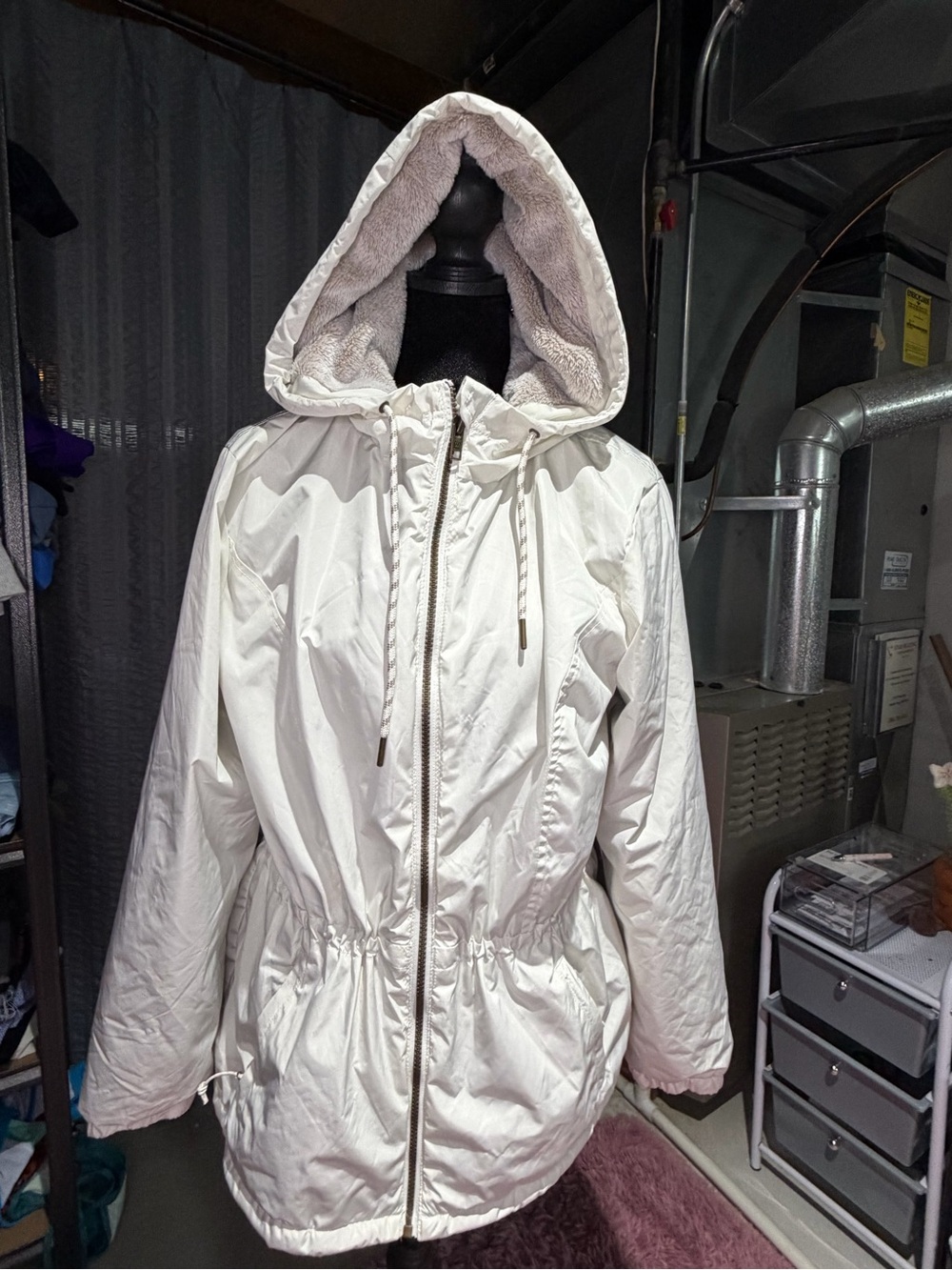 Avalanche Women's Cream Hooded Puffer Parka with Faux Sherpa Lining